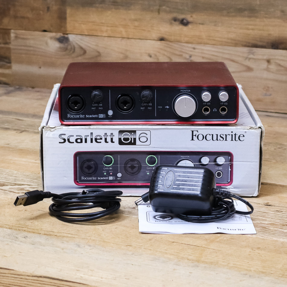 Focusrite Scarlett 6i6 USB Audio Interface