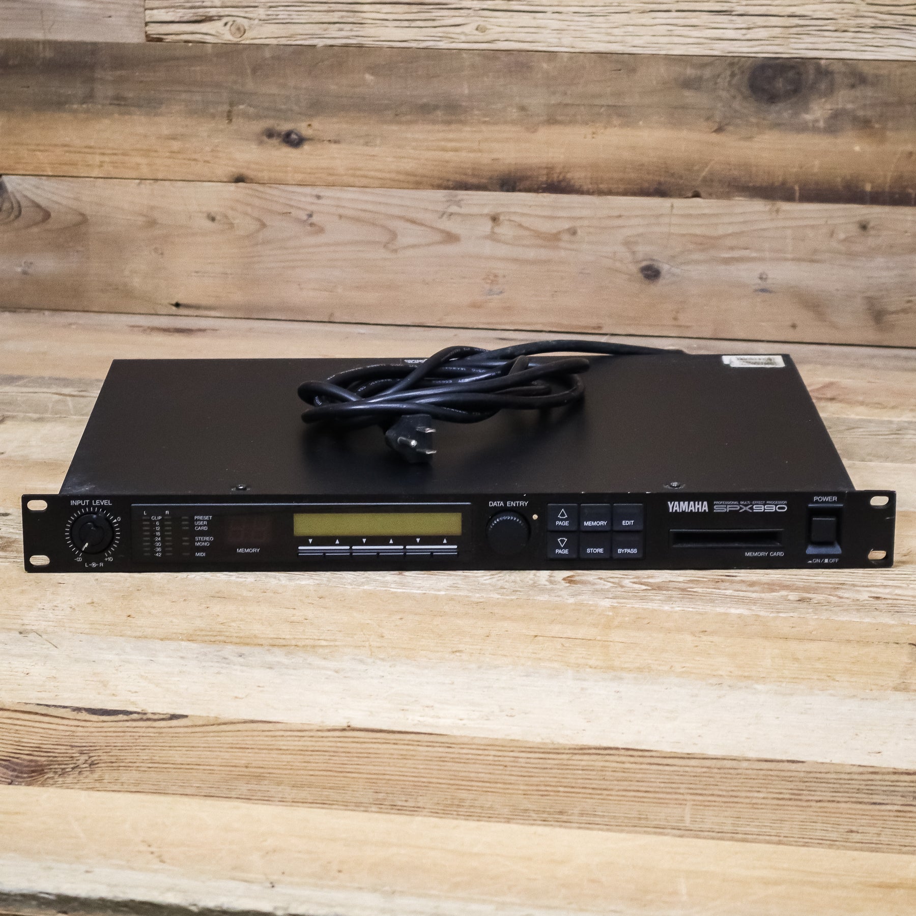 Yamaha SPX-990 (SPX990) Digital Multi-Effects Processor