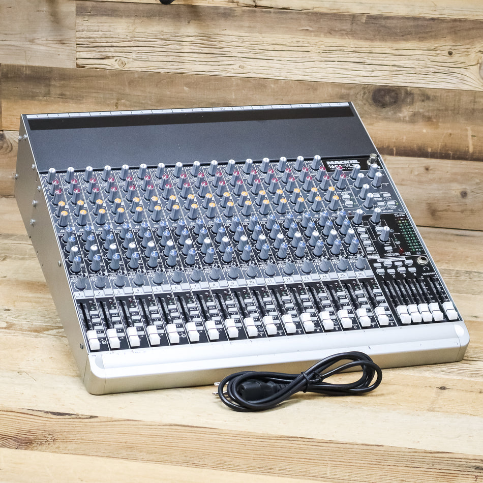 Mackie 1604 VLZ3 16-Channel Mixer