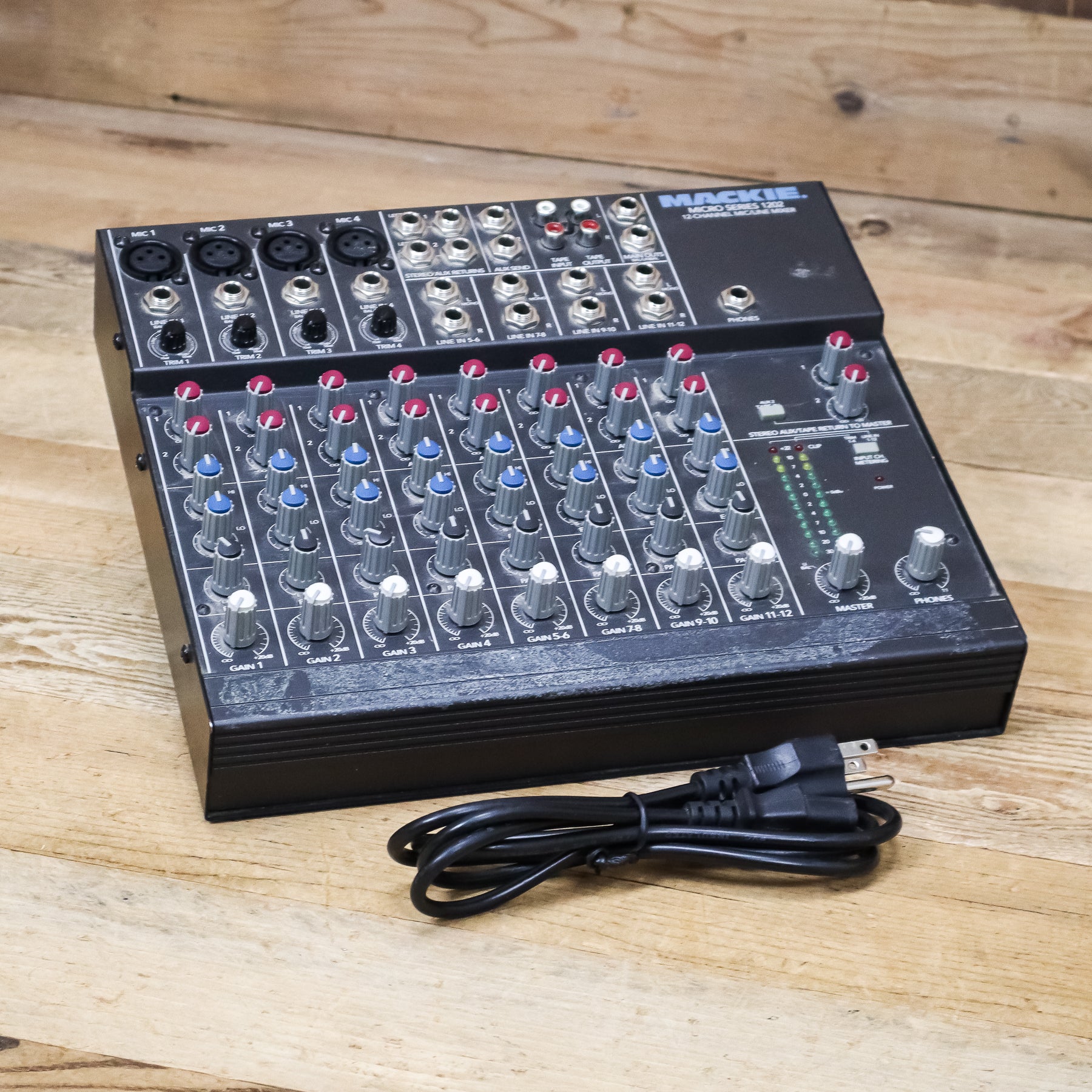 Mackie 1202-VLZ | 12x2 Micro Series Mic⁄Line Mixer | Mackie