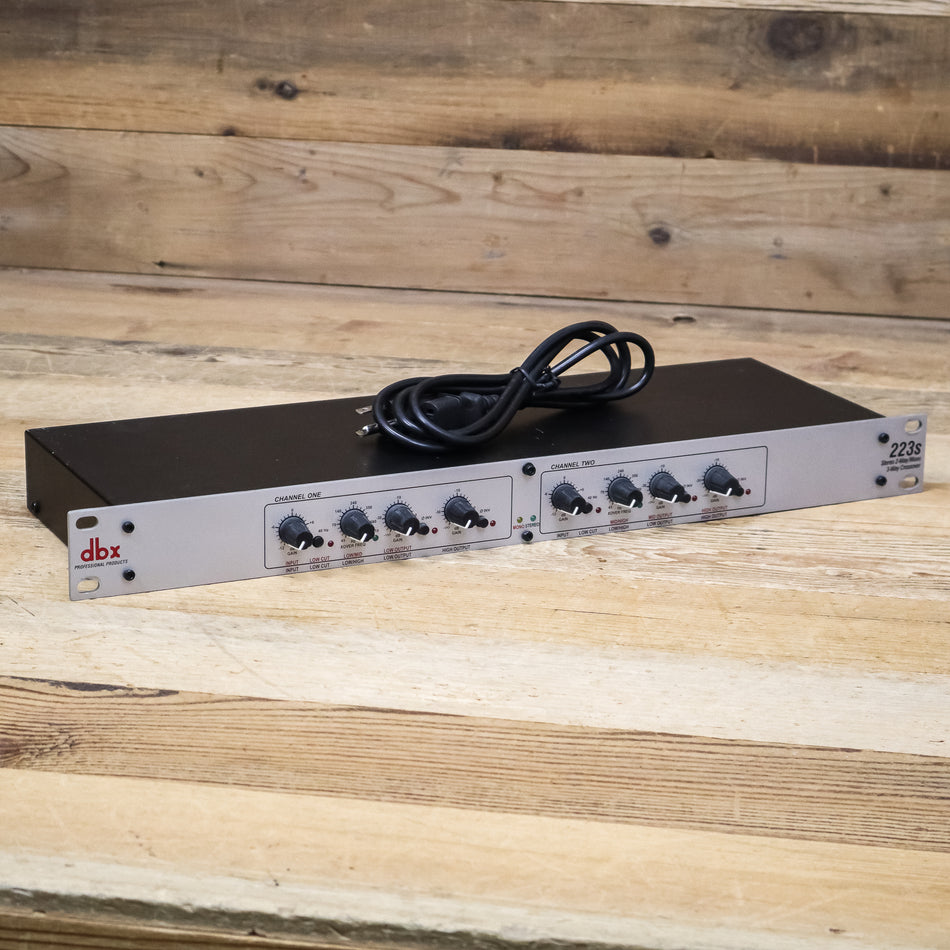 DBX 223s Stereo 2-Way / Mono 3-Way Crossover