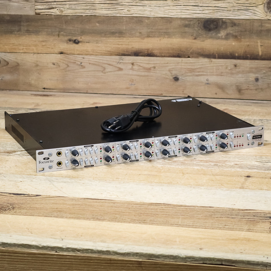 Focusrite OctoPre Platinum Dynamic 8-Channel Mic Preamp
