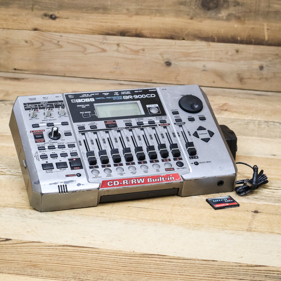 Boss BR-900CD (BR900CD) Digital 8-Track Multitrack Recorder