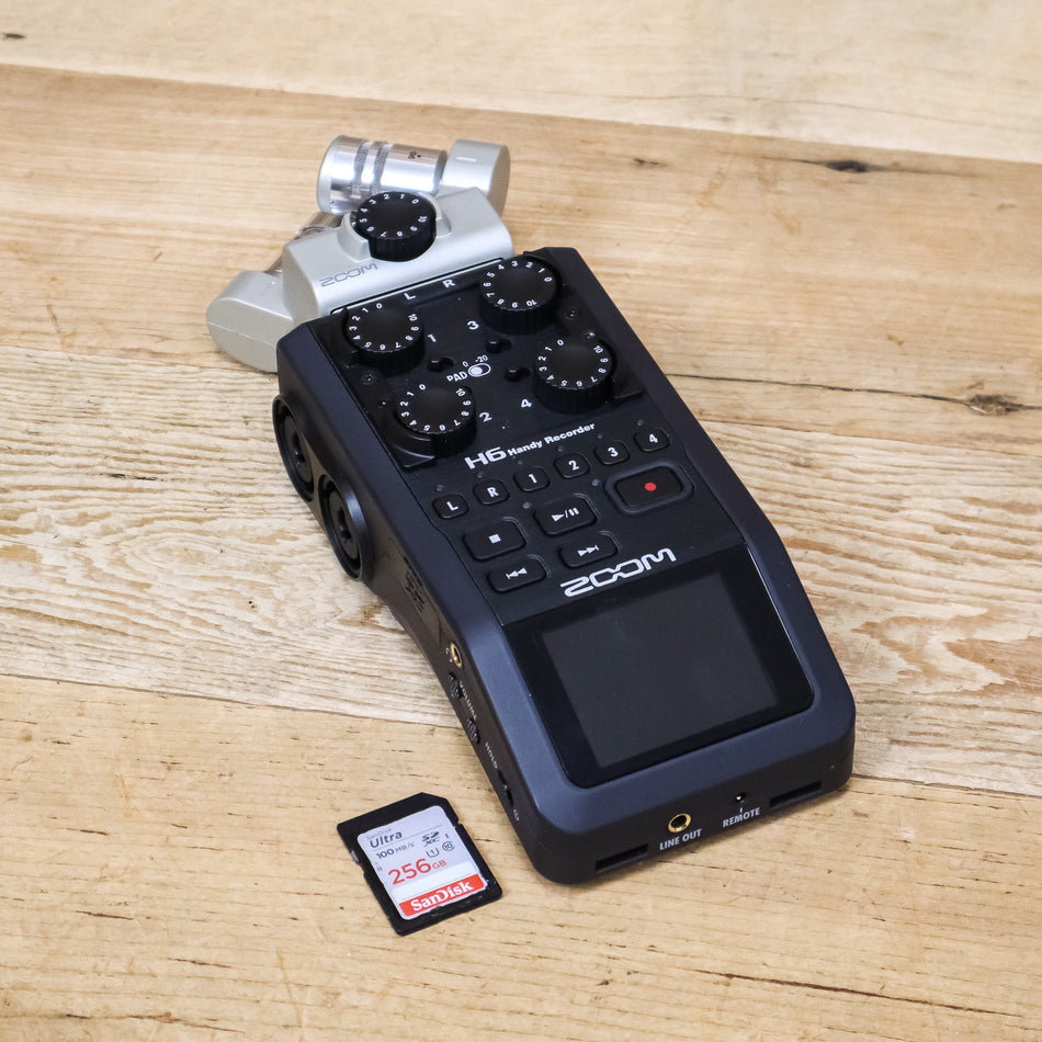Zoom H6 XY Portable Handheld Digital Recorder