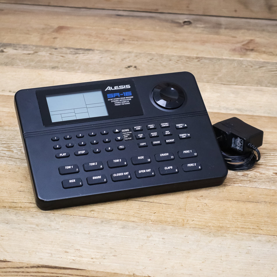 Alesis SR-16 (SR16) Classic Drum Machine
