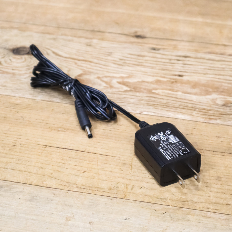 Zoom AD-14 (AD14) Power Adapter for ARQ AR-96, H4n, H4n Pro, R16, R24, Q3, Q3HD (Copy)