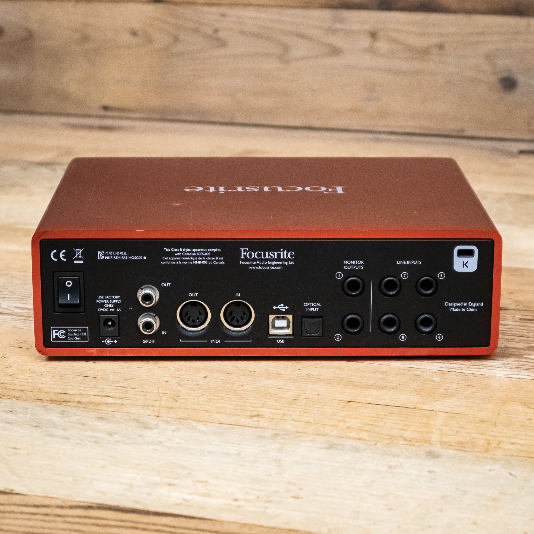 Focusrite Scarlett 18i8 (2nd Gen) USB Audio Interface – Pixel Pro