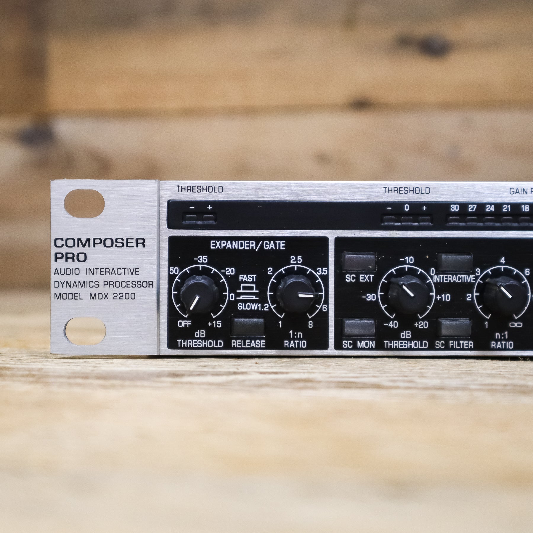 BEHRINGER べリンガー MDX2200 コンプレッサー Behringer MDX2200 Composer Pro