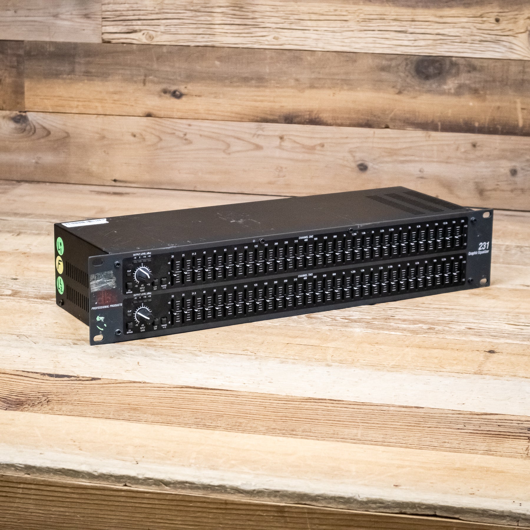 DBX 231 Dual 31-Band Graphic Equalizer – Pixel Pro Audio