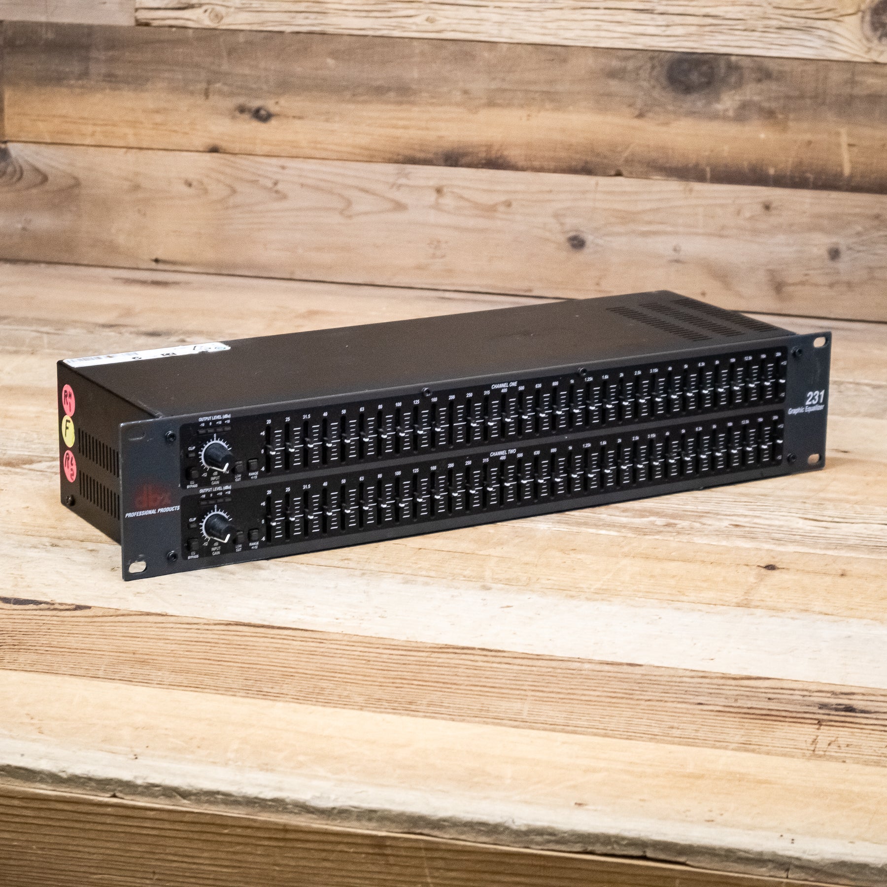 DBX 231 Dual 31-Band Graphic Equalizer – Pixel Pro Audio