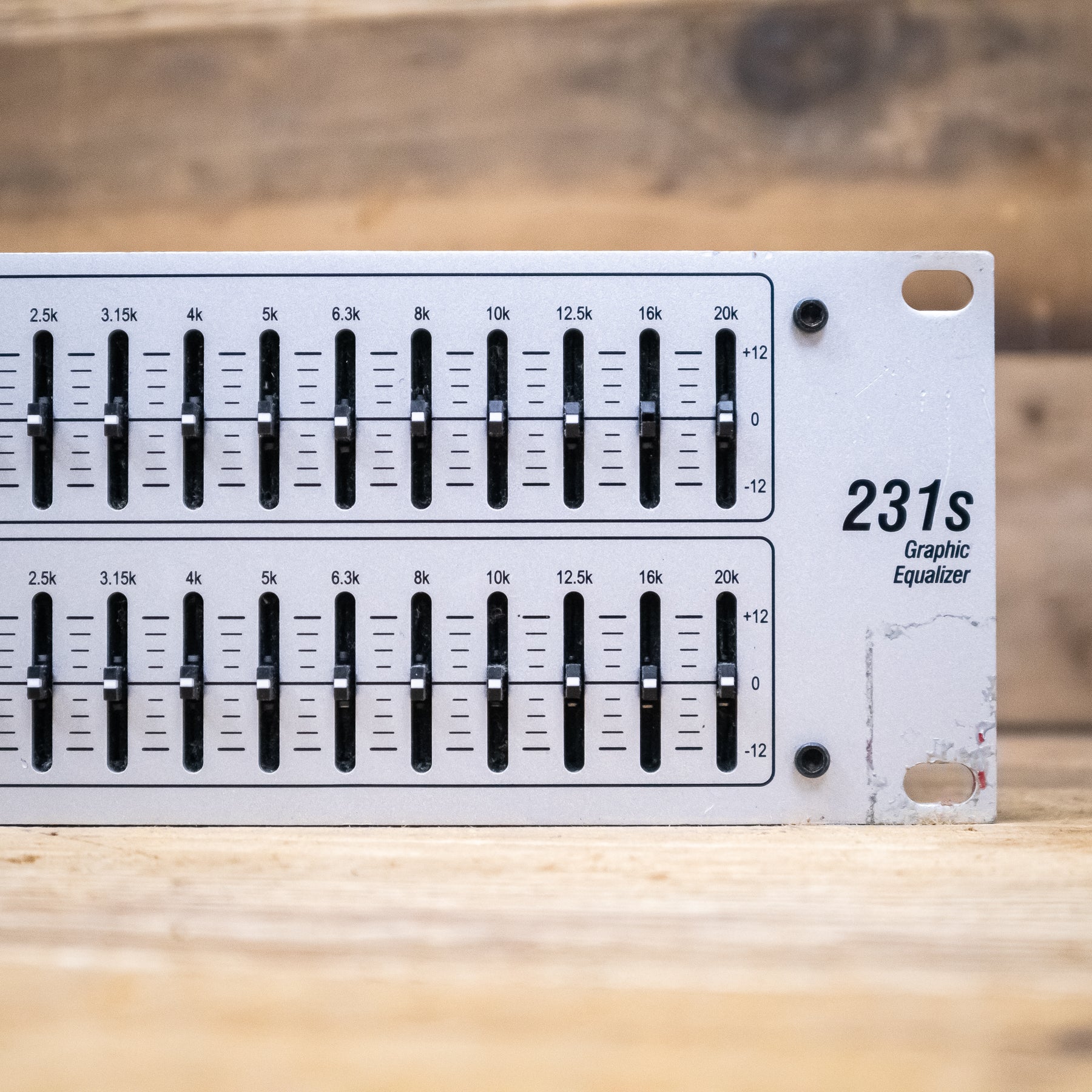 DBX 231S Dual 31-Band Graphic Equalizer – Pixel Pro Audio