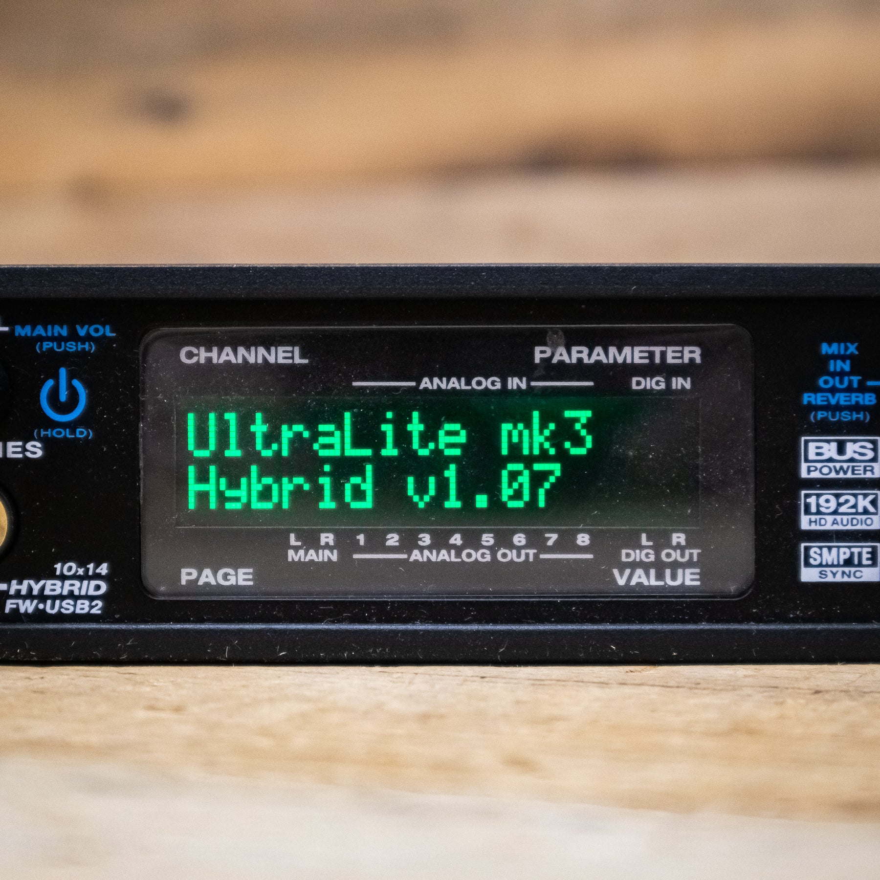 MOTU Ultralite-MK3 Hybrid USB/FireWire Audio Interface with Power