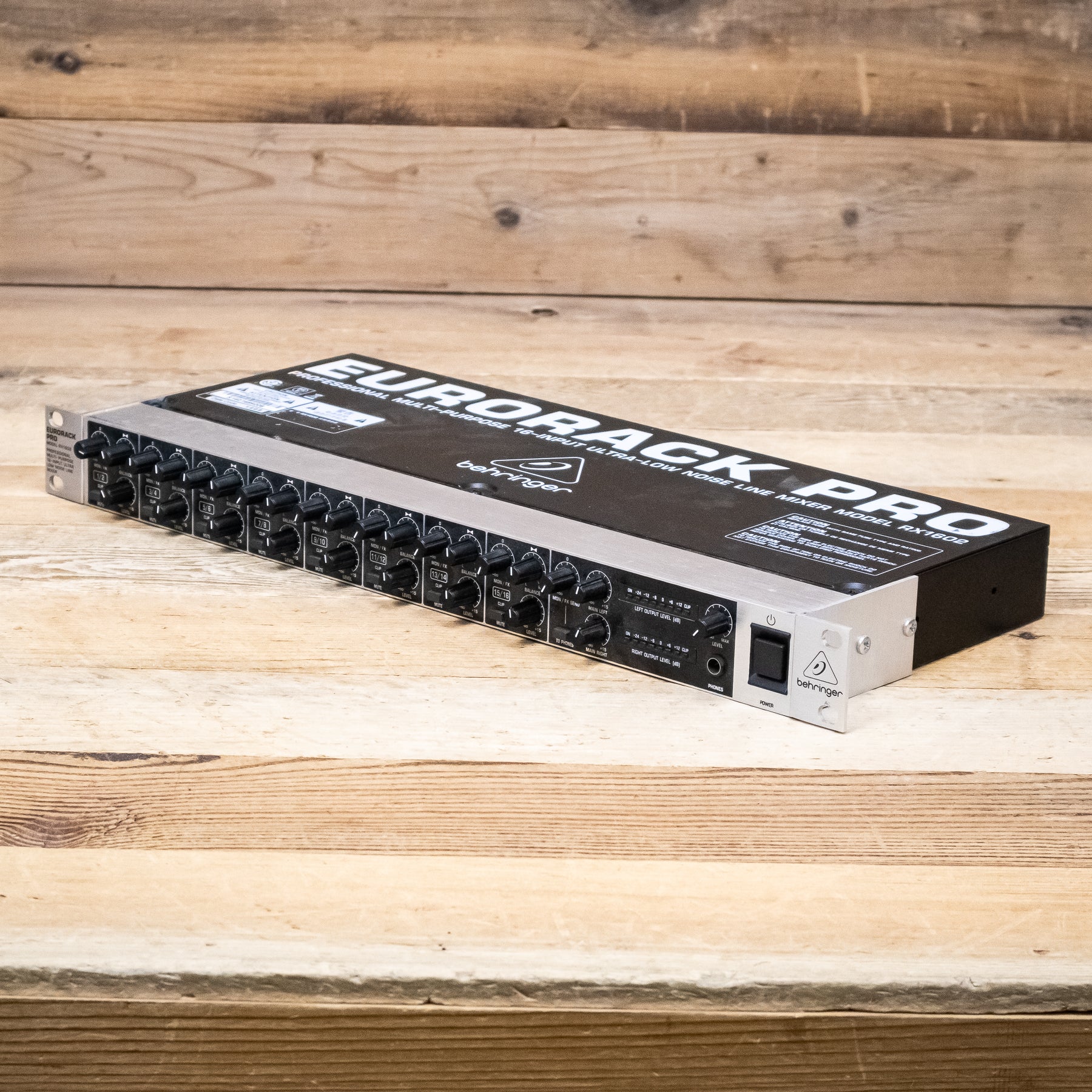 behringer ラインミキサー EURORACK PRO RX1602 箱付 Behringer Eurorack Pro RX1602 16-Input Stereo Line Mixer – Pixel