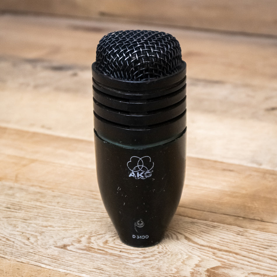 AKG D3400 Dynamic Instrument Microphone