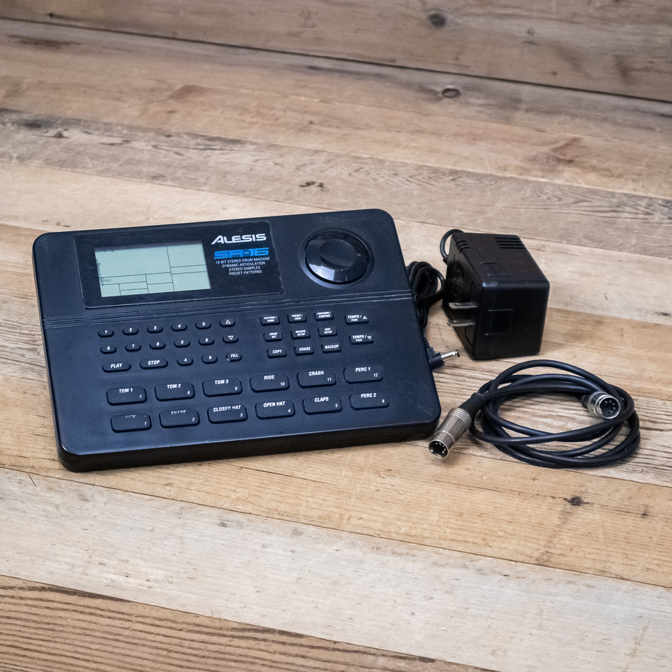 Alesis SR-16 (SR16) Classic Drum Machine