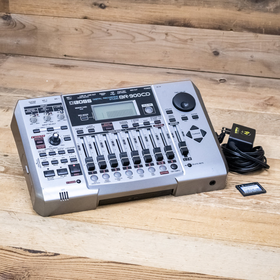 Boss BR-900CD (BR900CD) Digital 8-Track Multitrack Recorder