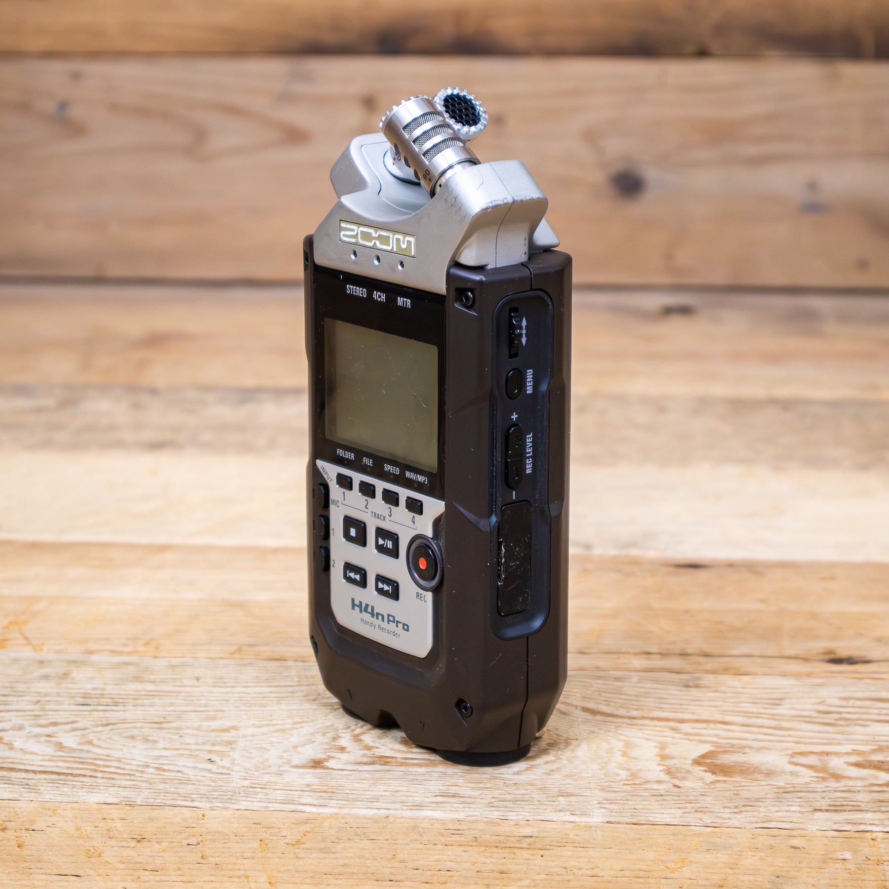 Zoom H4N Pro Digital Handheld Recorder Limited Edition Mocha Brown