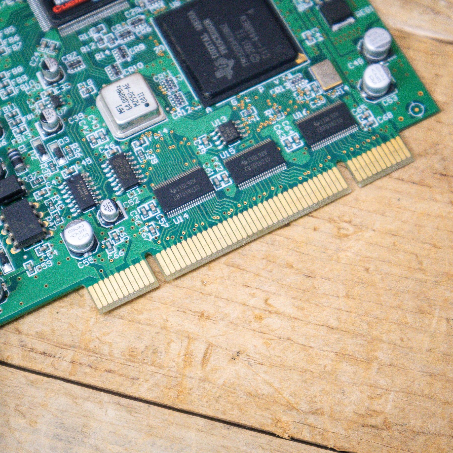 MOTU PCIx-424 AudioWire Card – Pixel Pro Audio