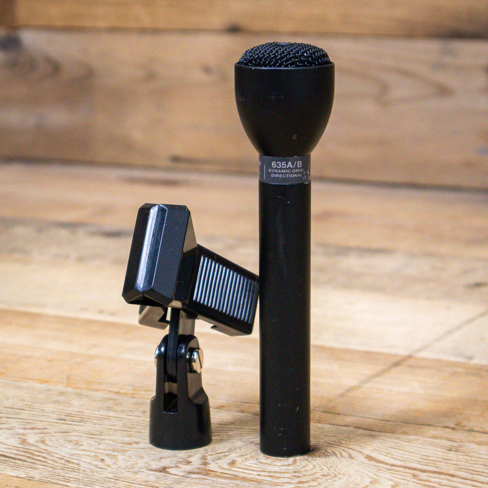 ElectroVoice 635A/B Black Dynamic Microphone