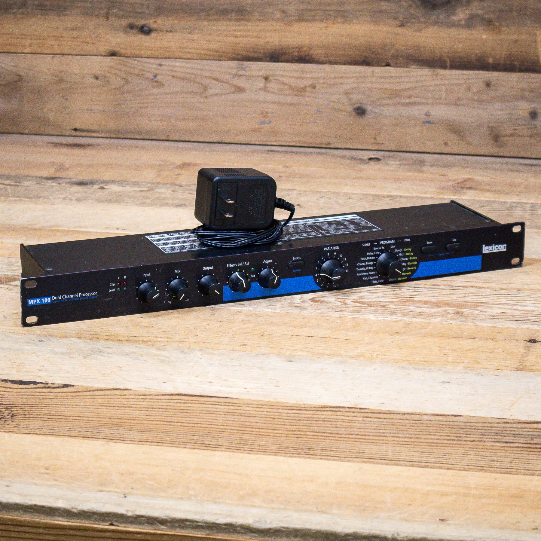 Lexicon MPX100 空間系マルチエフェクター 買取情報】空間系ラックエフェクターはコレ！『Lexicon MPX100』楽器奏