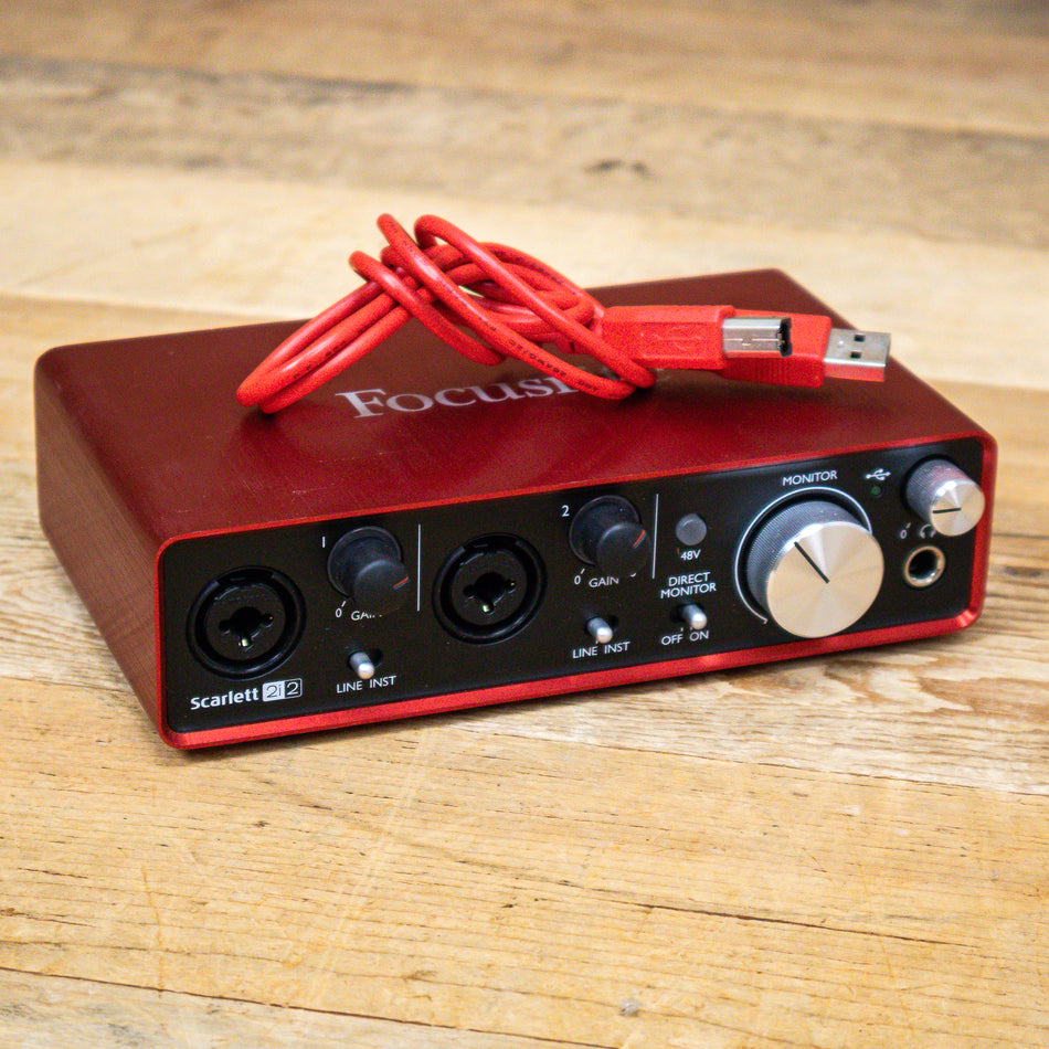 Focusrite Scarlett 2i2 (2nd Gen) USB Audio Interface