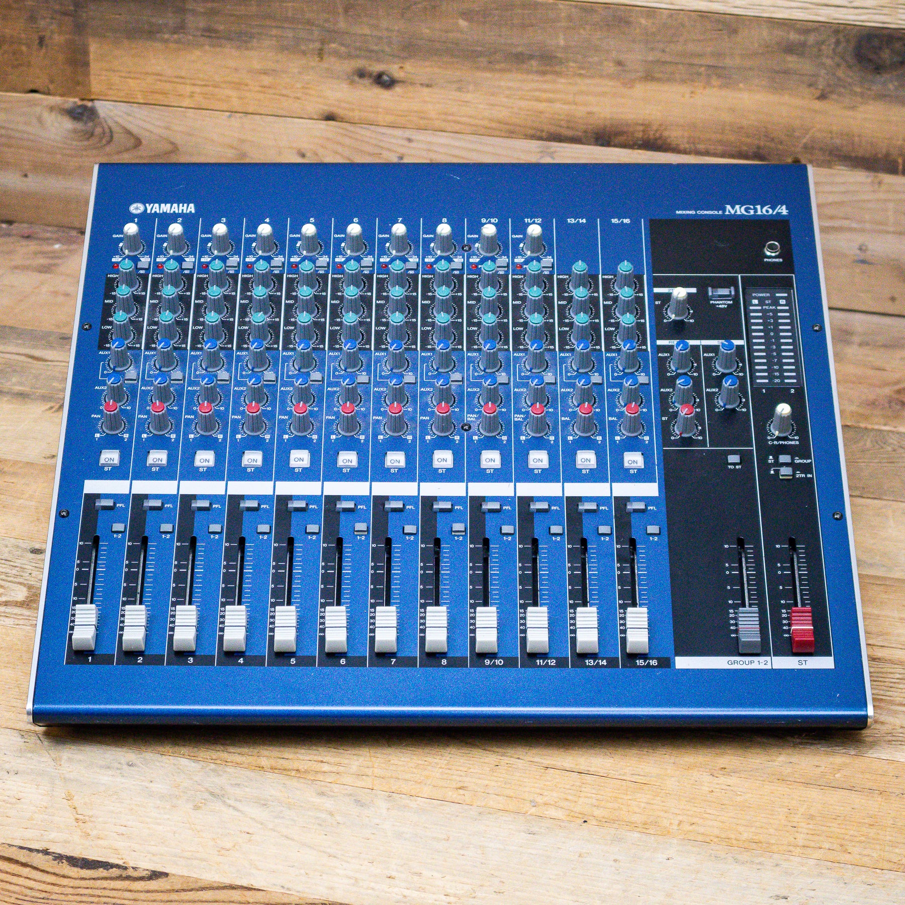 Yamaha MG16/4 Mixer 16-channel 4-bus Analog Mixing Console – Pixel