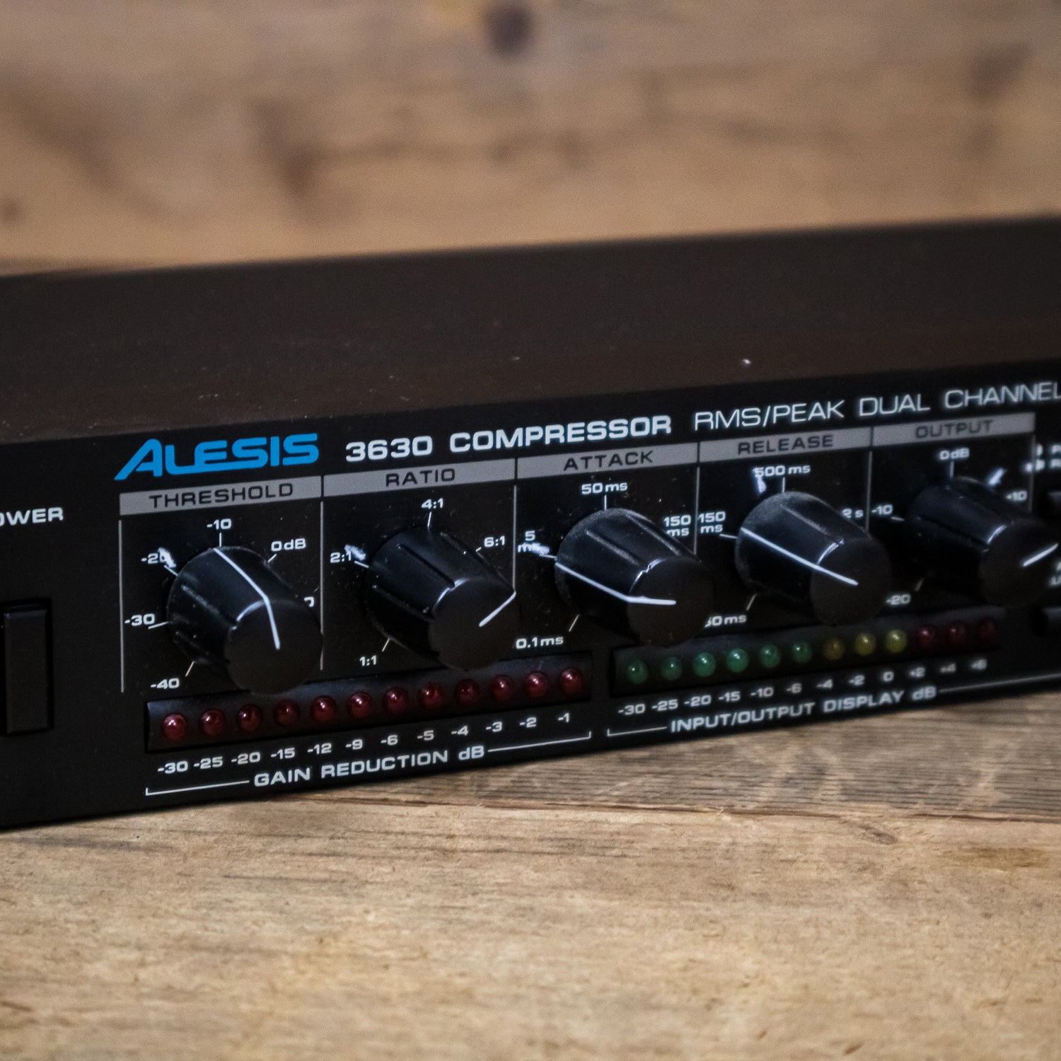 Alesis 3630 2-Channel Compressor Limiter with Gate – Pixel Pro Audio