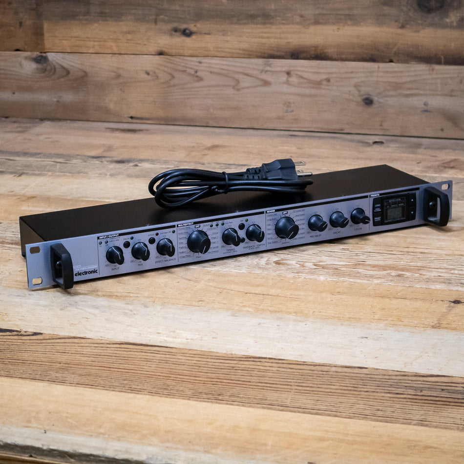 TC Electronic M300 Dual-Engine Multi-Effects Rack Processor
