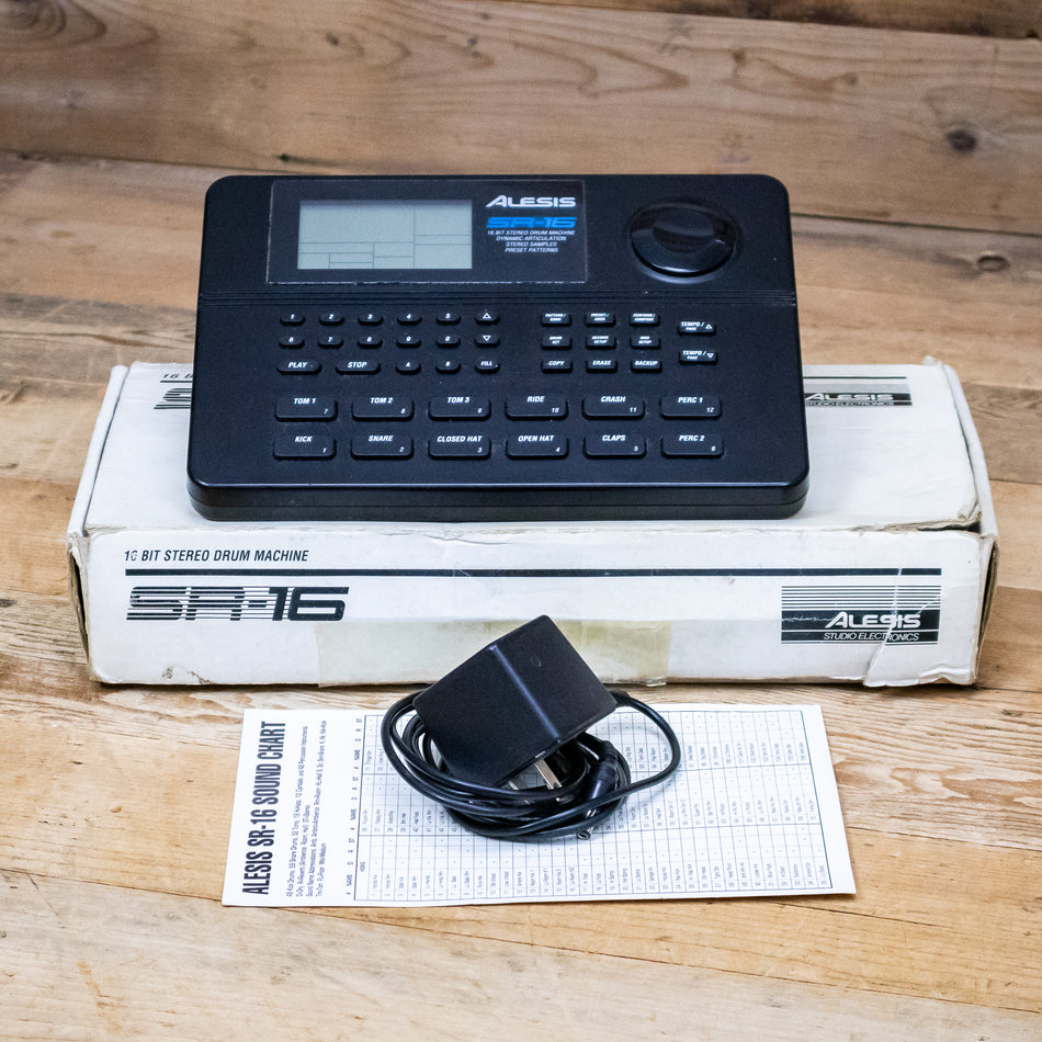 Alesis SR-16 (SR16) Classic Drum Machine
