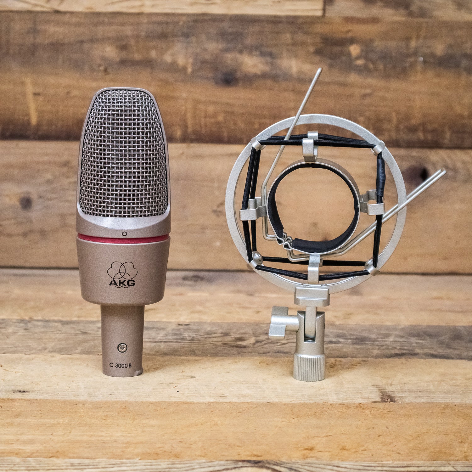 AKG C 3000 B (C3000B) Studio Condenser Microphone with Shock Mount