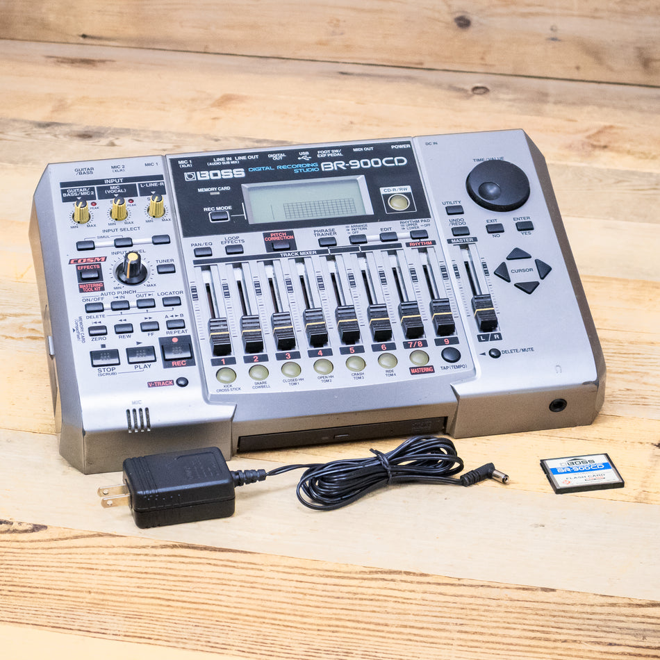 Boss BR-900CD (BR900CD) Digital 8-Track Multitrack Recorder