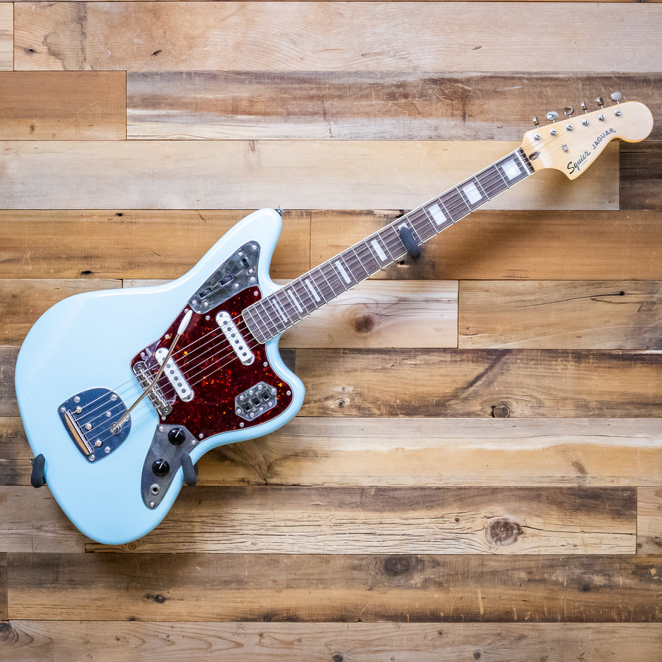 Squier FSR Classic Vibe '70s Jaguar Electric Guitar, Daphne Blue