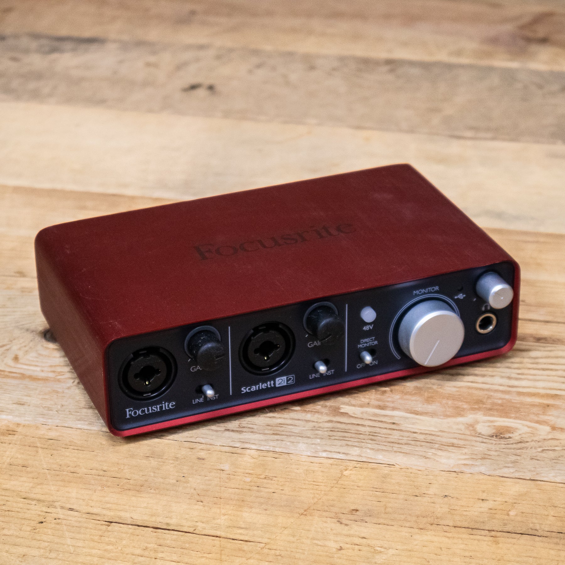 Focusrite Scarlett 2i2 USB Audio Recording Interface – Pixel Pro Audio