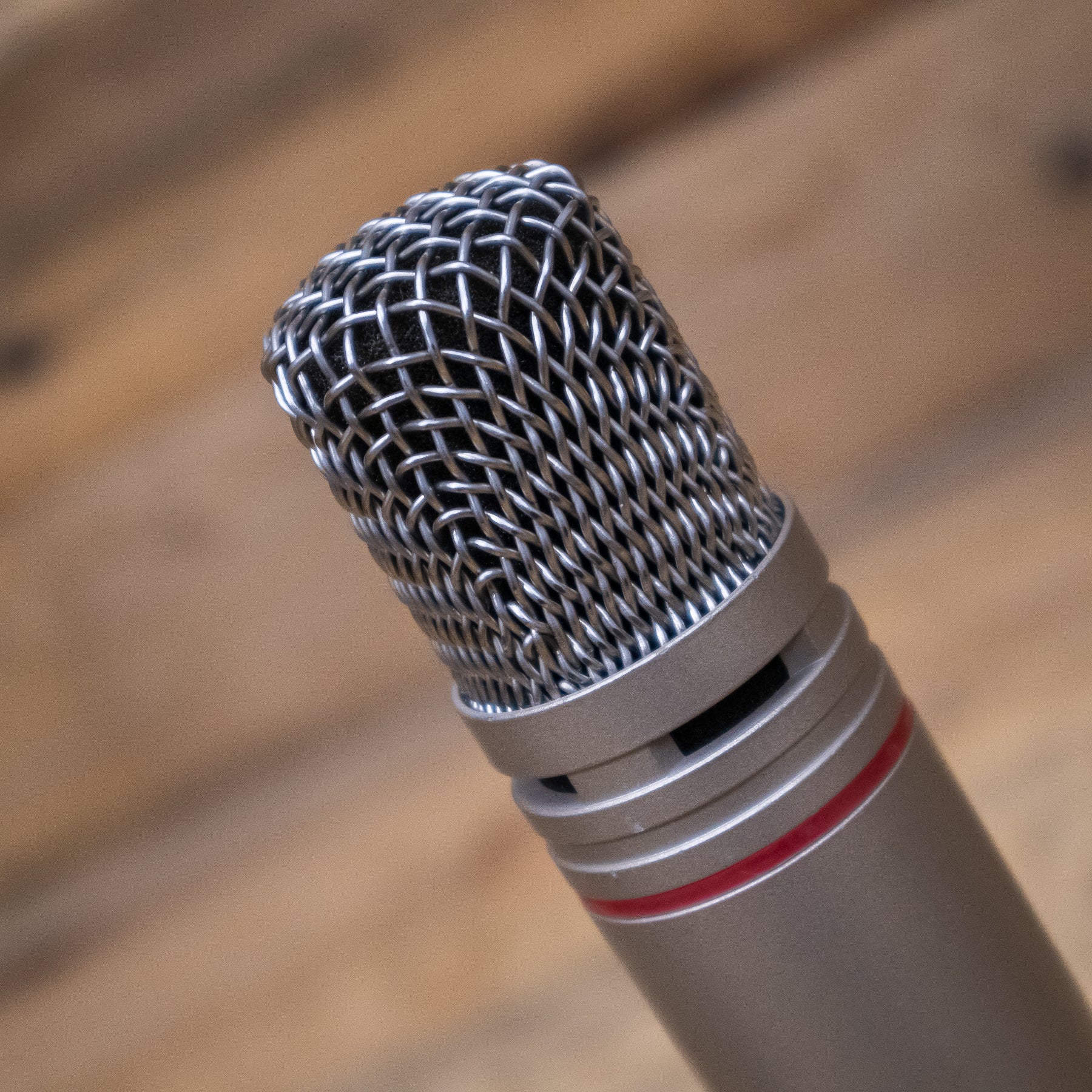 AKG C1000S Condenser Microphone, Silver – Pixel Pro Audio