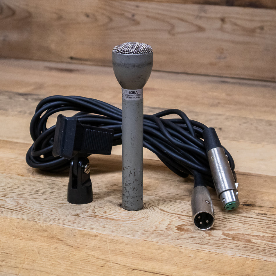 ElectroVoice 635A Dynamic Microphone with Cable
