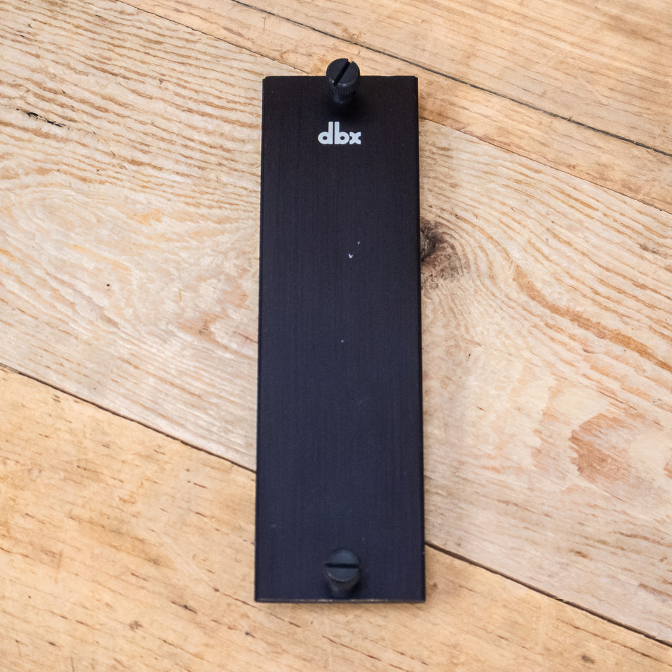 DBX Blank Rack Panel Cover with Screws for 900-Series Rack Frames