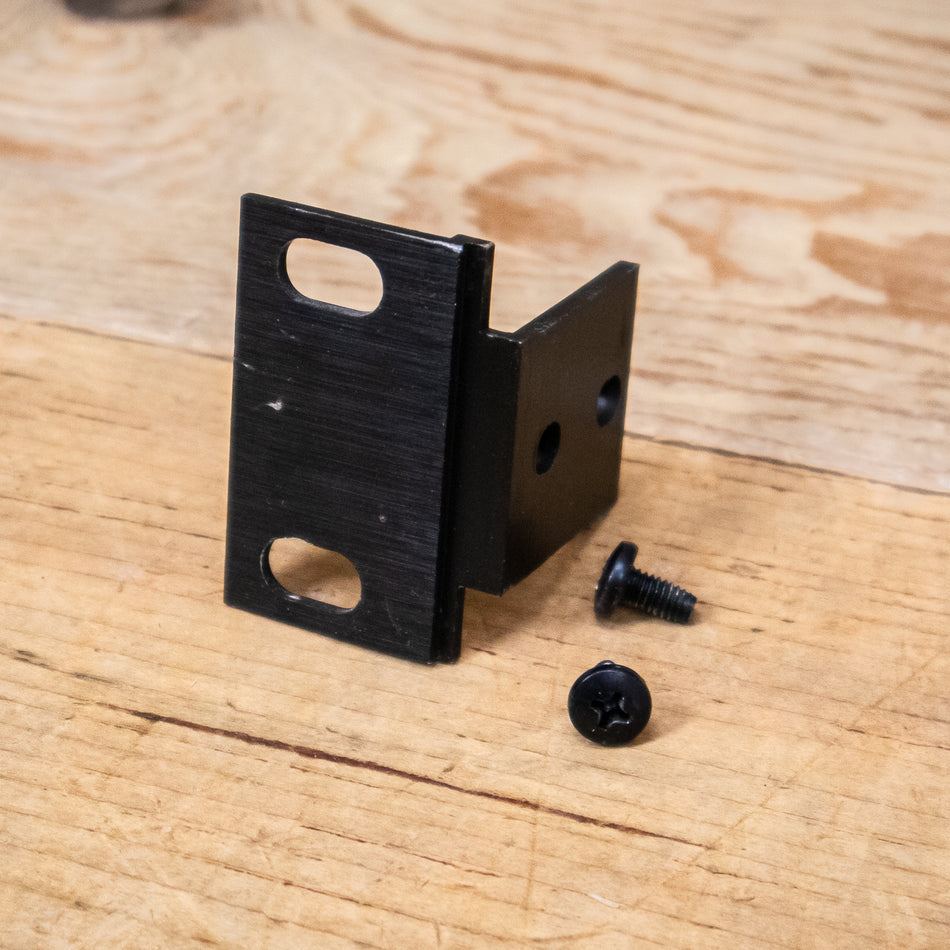 DBX Single Rack Ear for 163x/263x/363x/463x/563x Mount Bracket