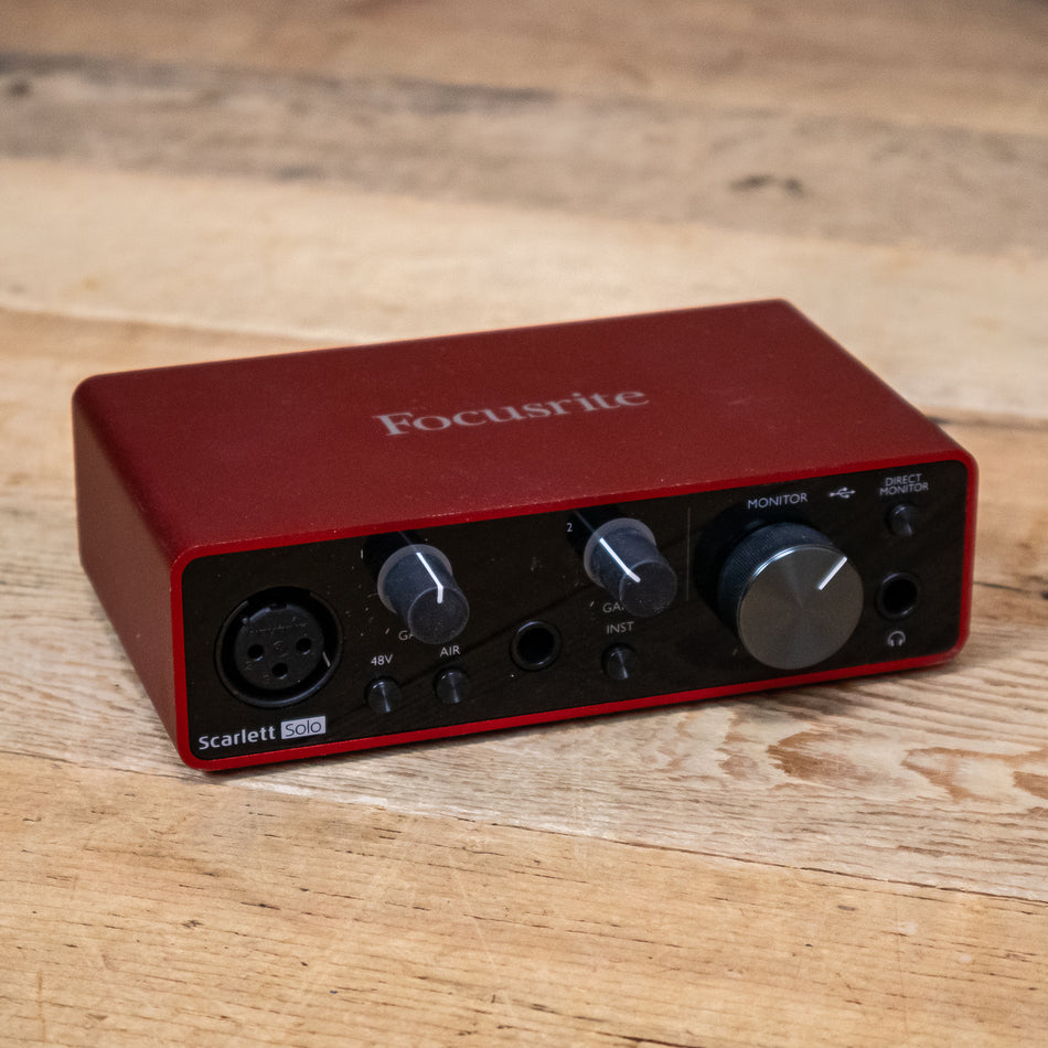 Focusrite Scarlett Solo (3rd Gen) USB Audio Interface