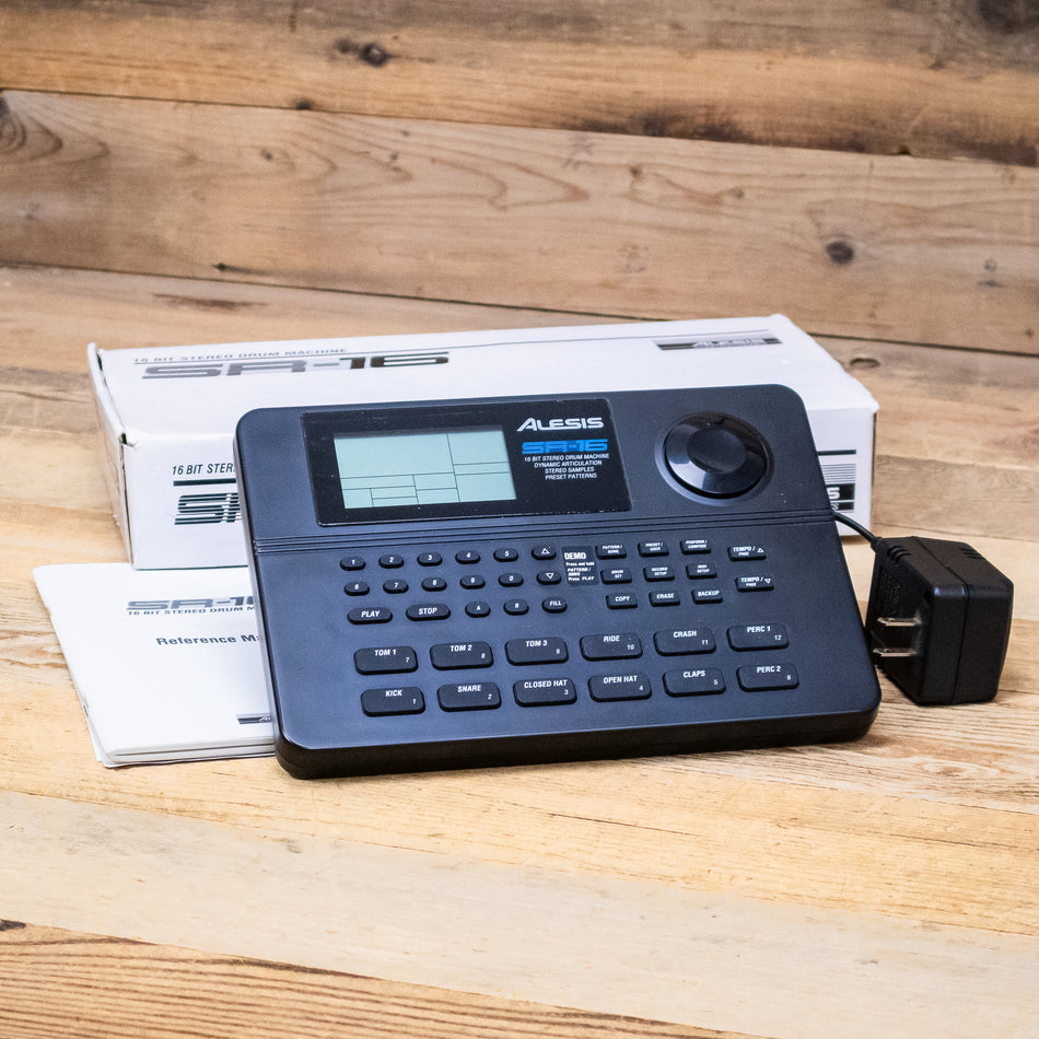Alesis SR-16 (SR16) Classic Drum Machine