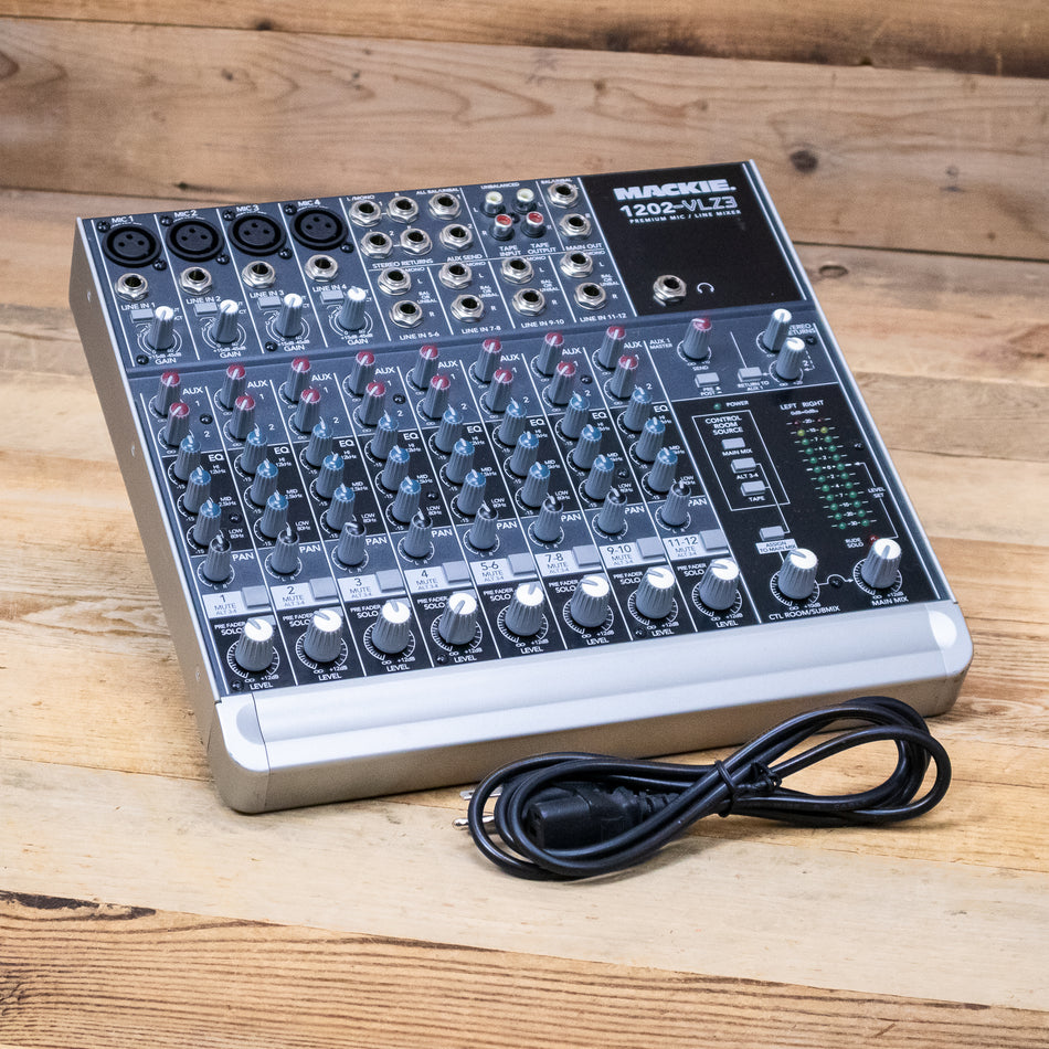 Mackie 1202 VLZ3 12-Channel Mixer