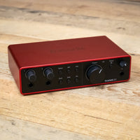 Focusrite Scarlett 2i2 (4th Gen) USB Audio Interface