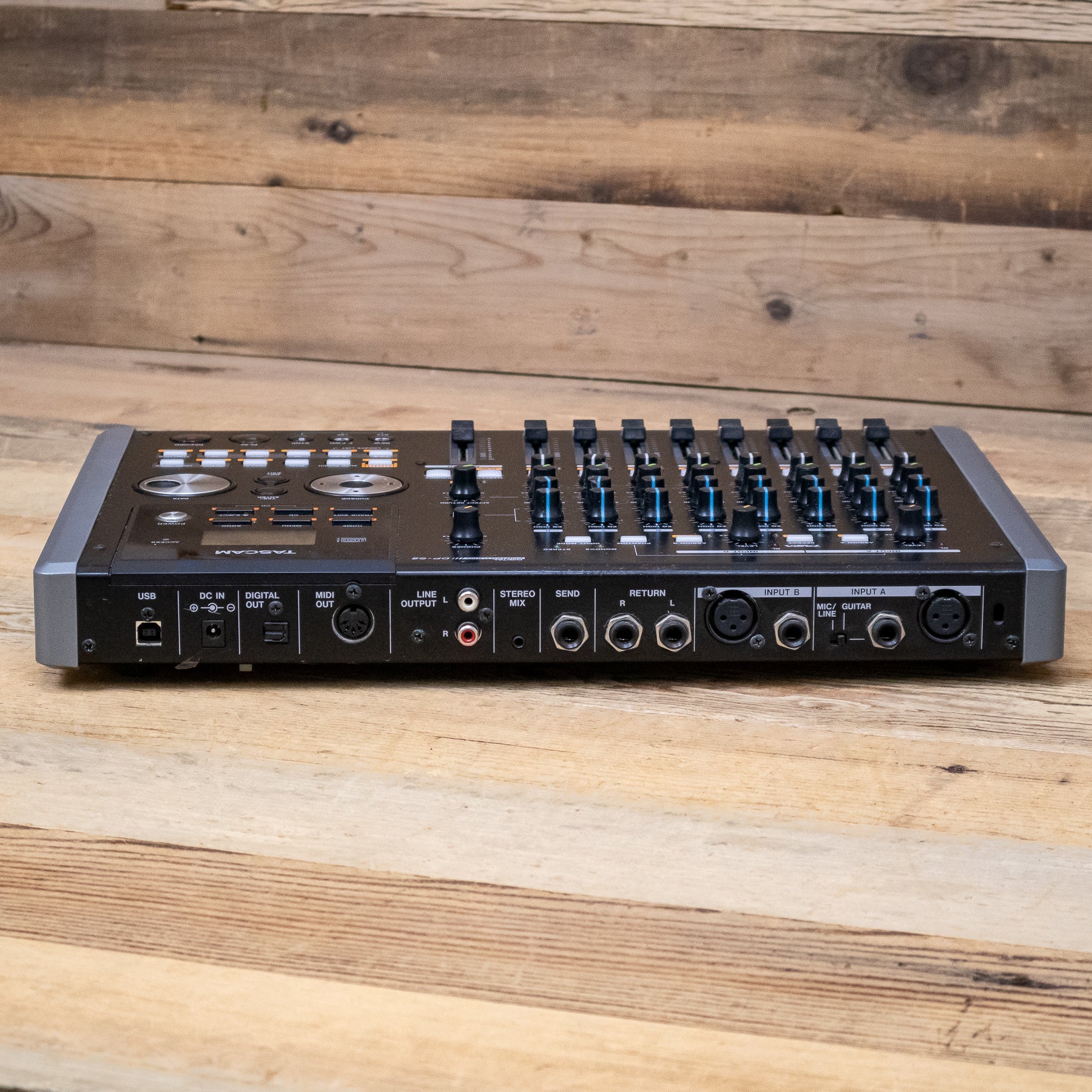 Tascam DP-02 Digital PortaStudio Multitrack Recorder with Minor