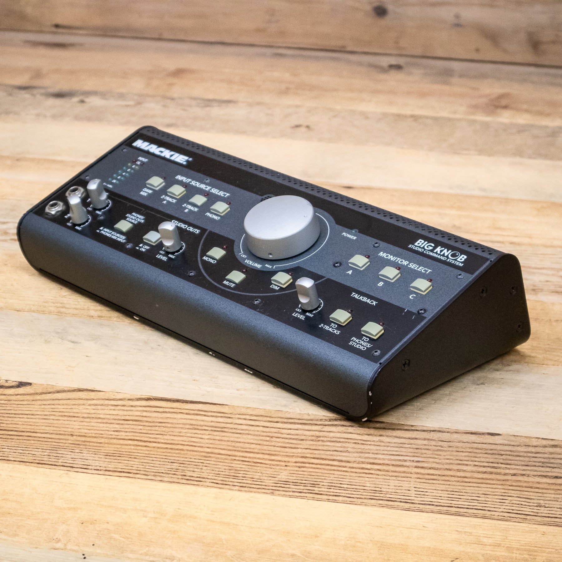 Mackie Big Knob Studio Command System – Pixel Pro Audio