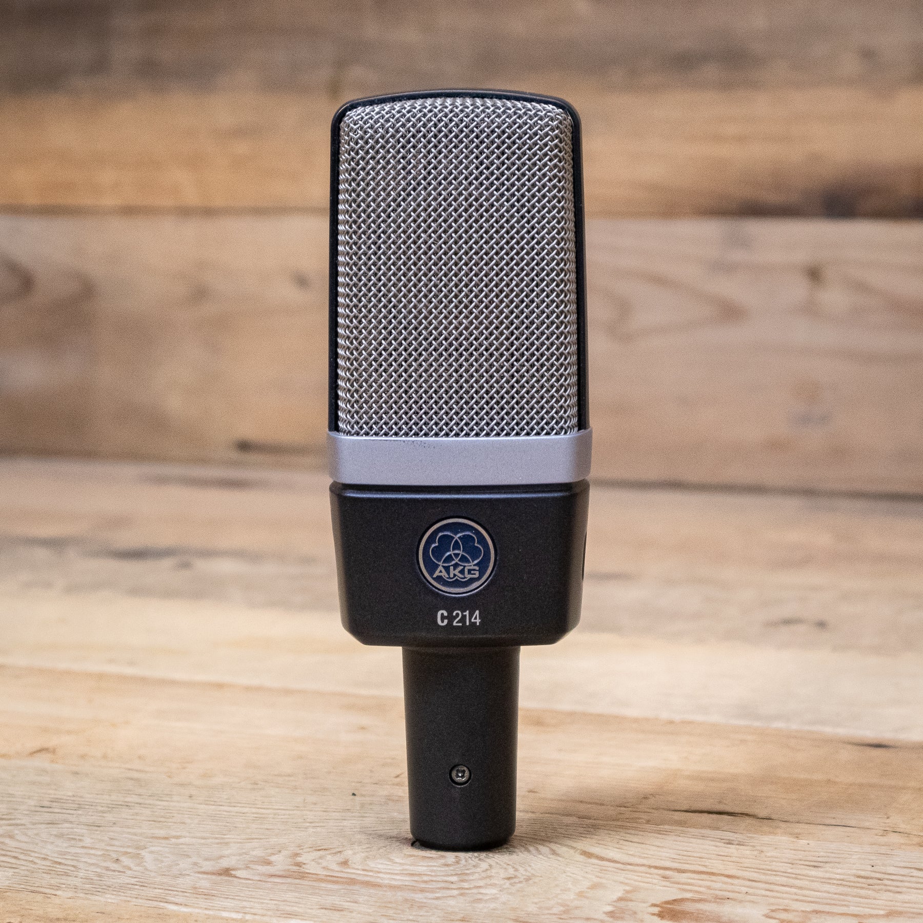 AKG C214 (C-214) Studio Condenser Microphone with Shock Mount