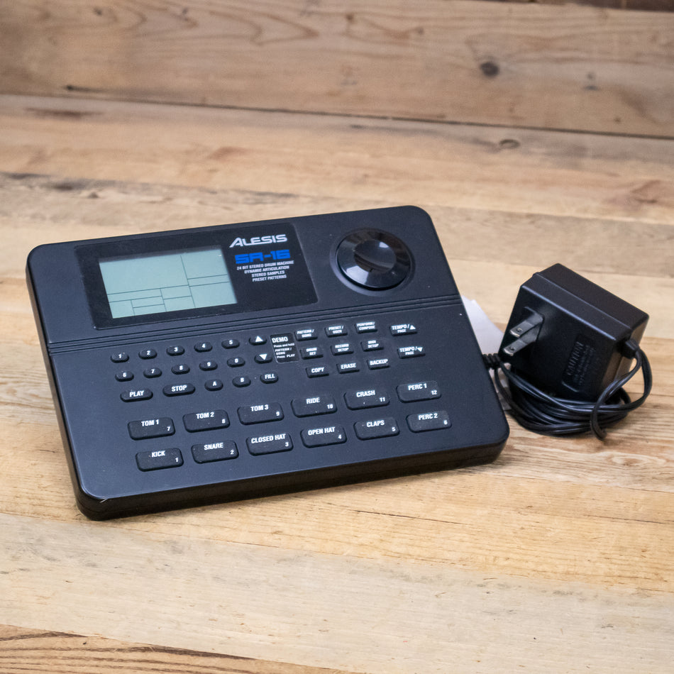 Alesis SR-16 (SR16) Classic Drum Machine