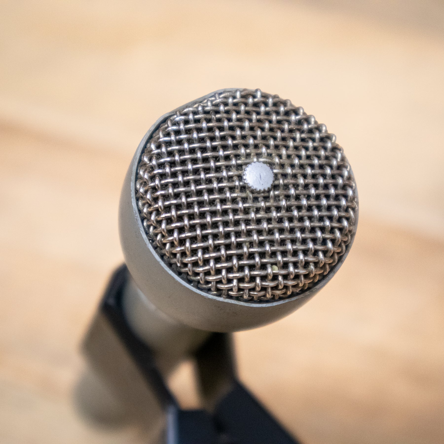 ElectroVoice 635A Dynamic Microphone – Pixel Pro Audio