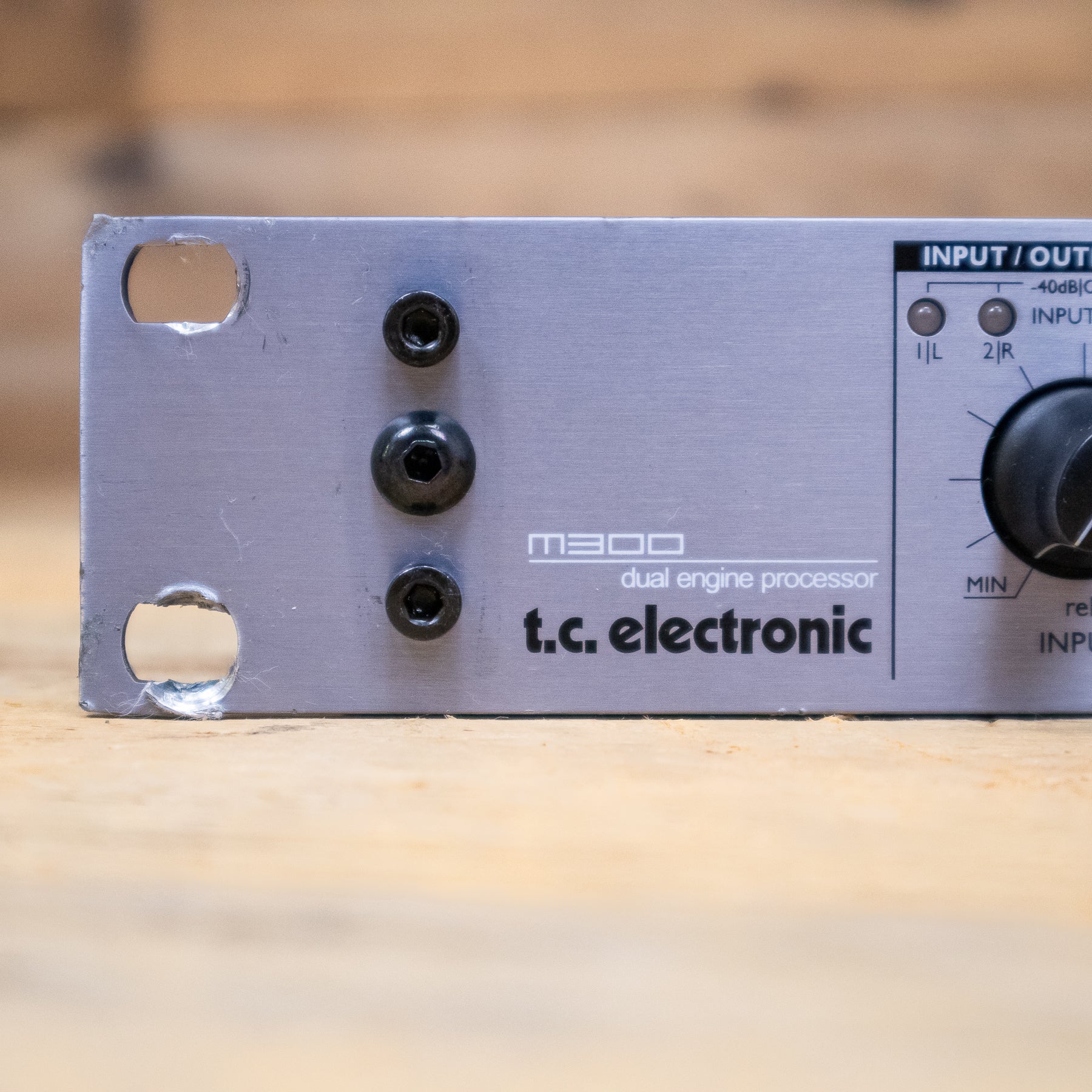 TC Electronic M300 Dual-Engine Multi-Effects Rack Processor