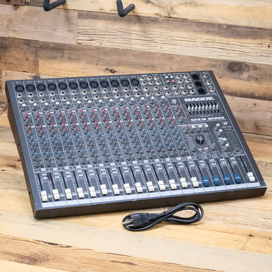 Mackie CFX16 (CFX-16) 16-Channel Mixer