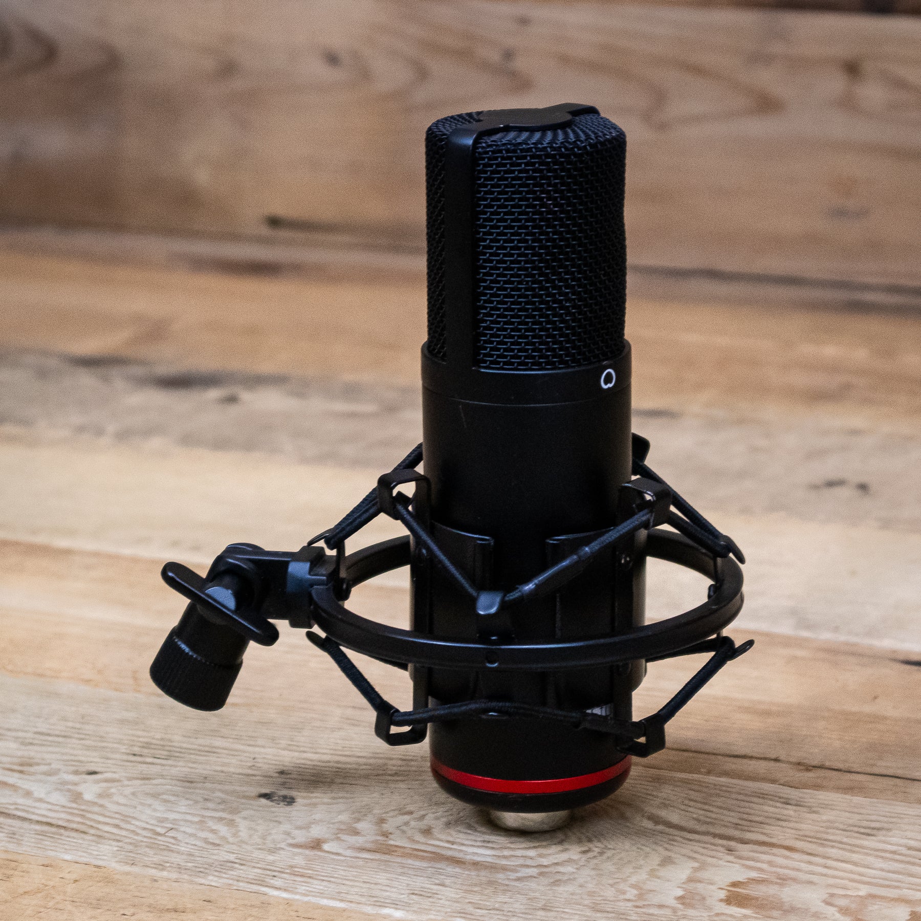 Focusrite Scarlett CM25 MKIII Condenser Microphone with Shock