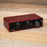 Focusrite Scarlett 2i2 (3rd Gen) USB Audio Interface